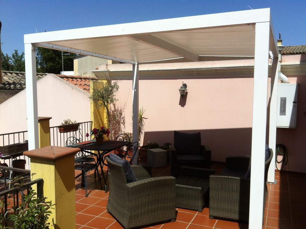 Pauli'S Holiday House مونسيرّاتو الغرفة الصورة